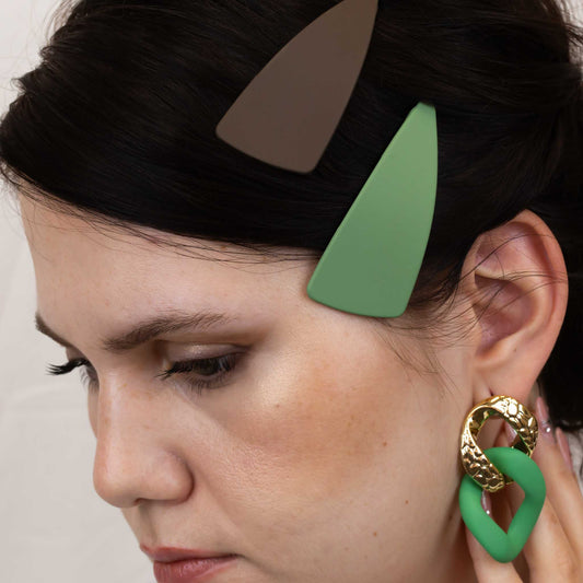 Agrafe de păr click în formă triunghiulară cu textură fină de silicon, set 3 buc - Maro, Portocaliu, Verde
