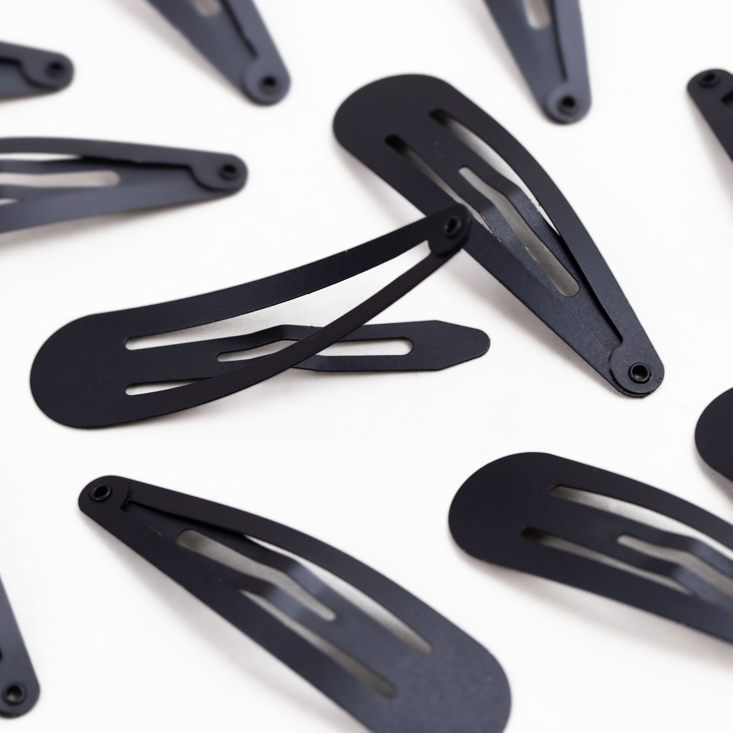 Agrafe de păr click simple, negre, set 12 buc