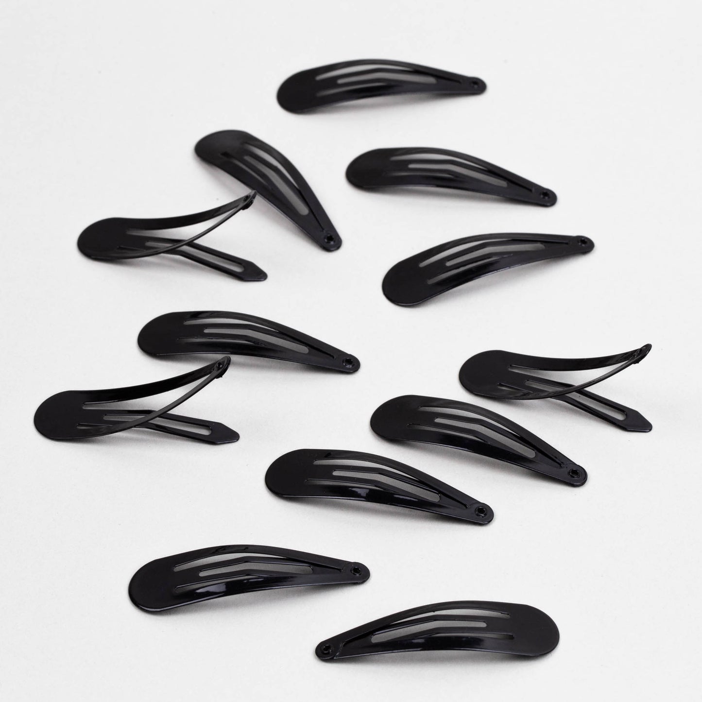 Agrafe de păr click simple, set 12 buc - Negru
