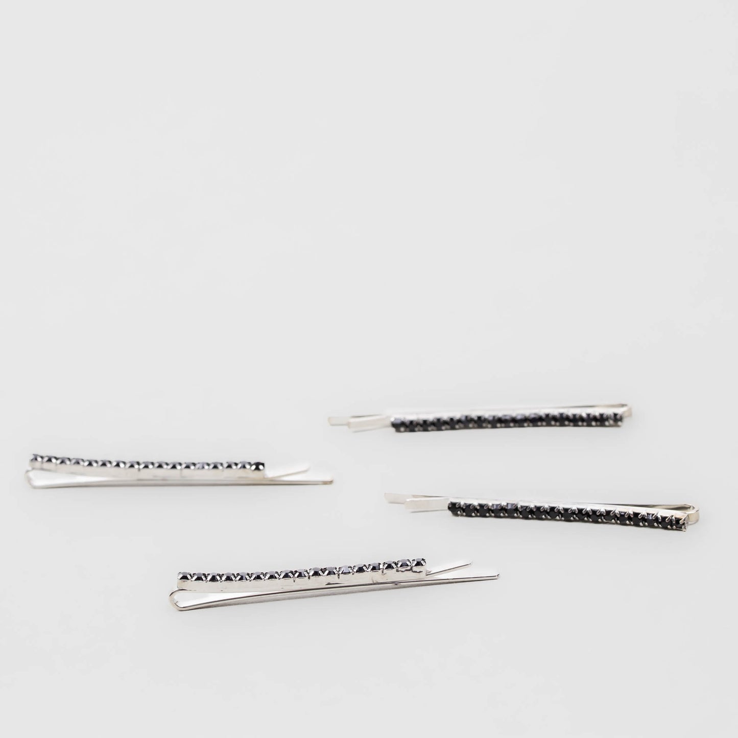 Agrafe de păr elegante subțiri cu ștrasuri, set 4 buc - Negru