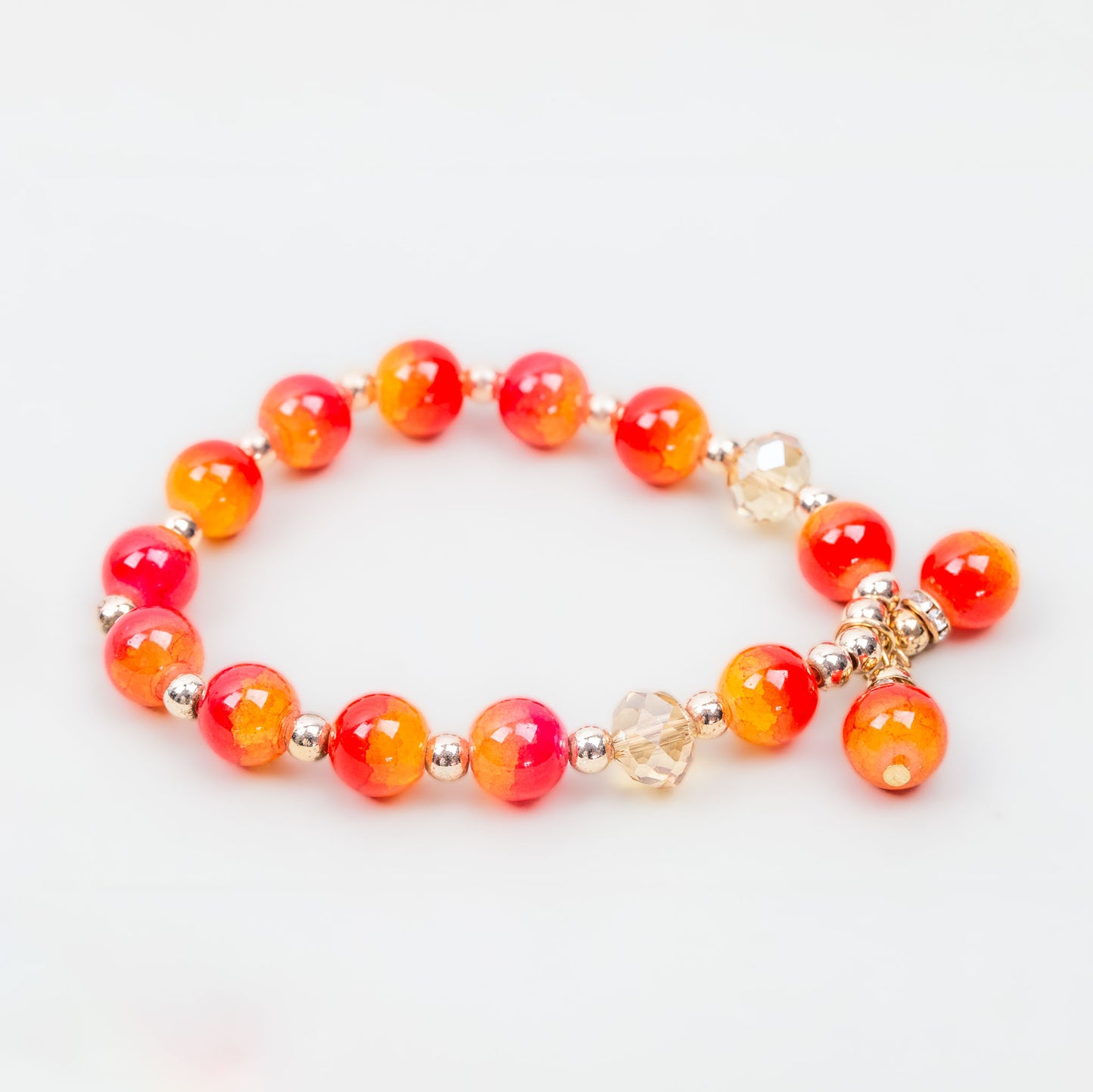 Brățară elastică cu mărgele, pietre și charm - Rosu