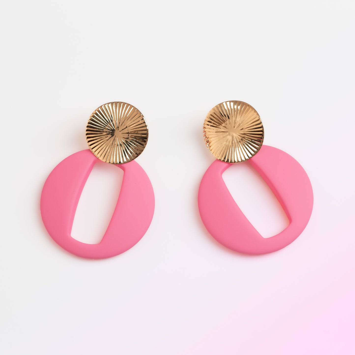 Cercei cu accent auriu și cerc siliconat - Bubble Gum