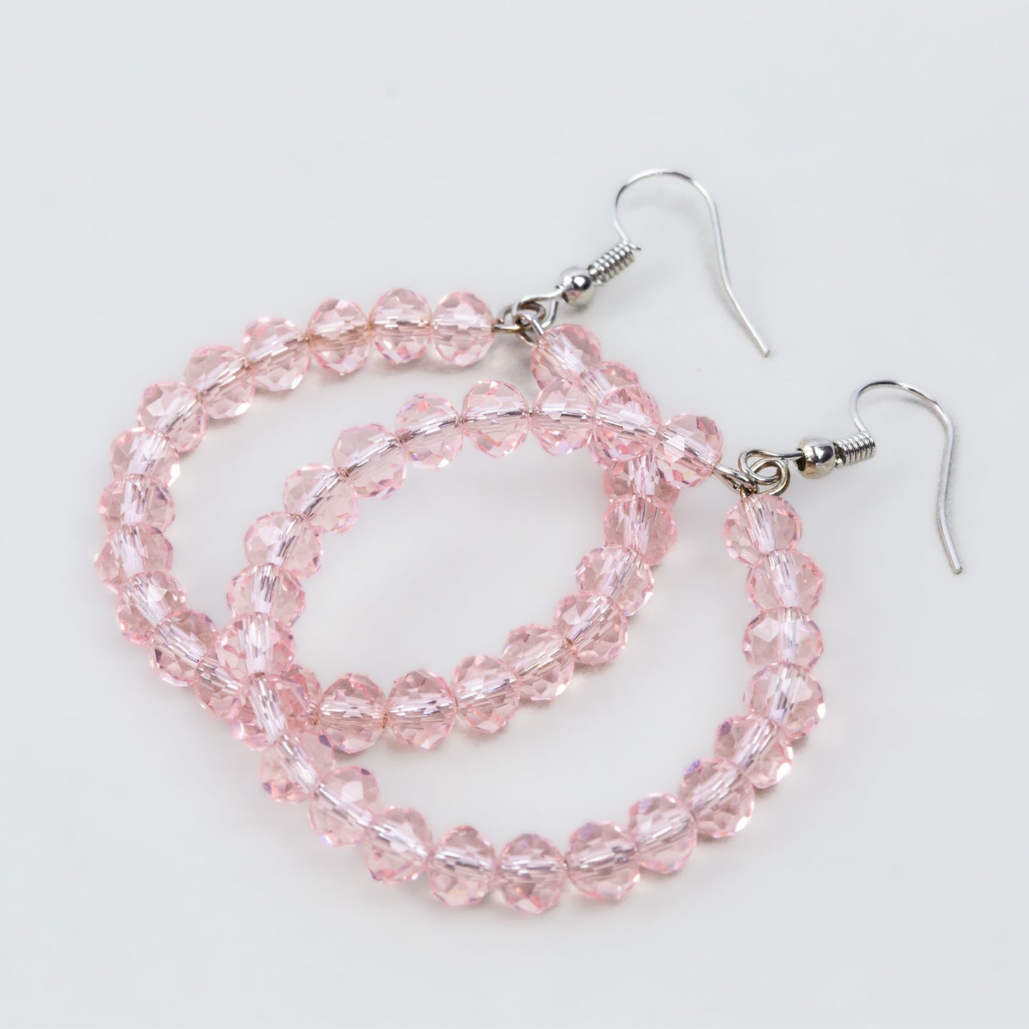 Cercei cu formă rotundă și pietre mari colorate - Roz