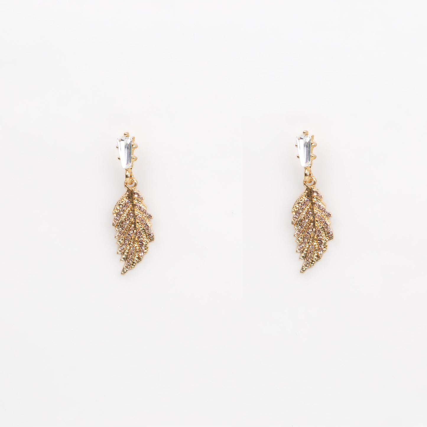 Cercei cu frunzuliță aurie și ștrasuri