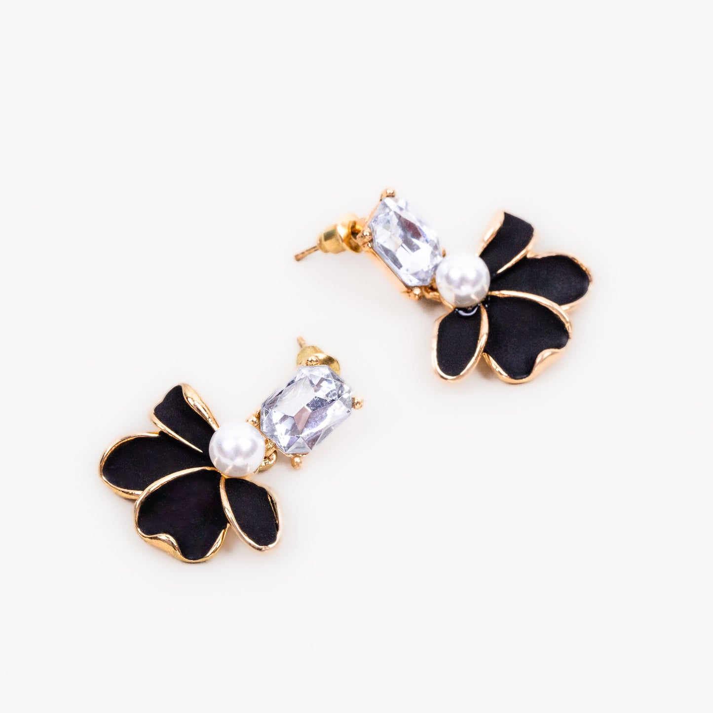 Cercei cu piatră și pandantiv cu perlă - Auriu