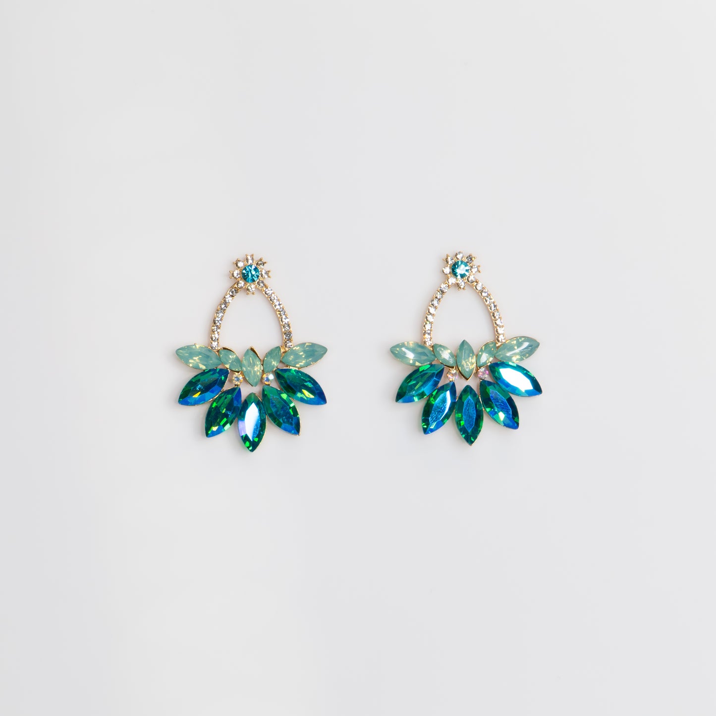 Cercei eleganți cu pietre strălucitoare, Destin Imperial - Verde Magestic