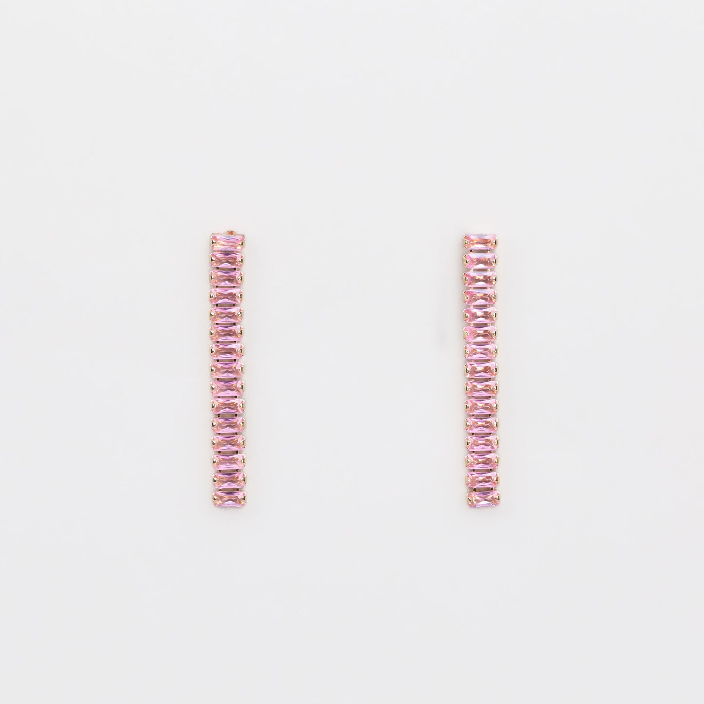 Cercei eleganți discreți cu zale aurii și pietre strălucitoare - Roz Deschis