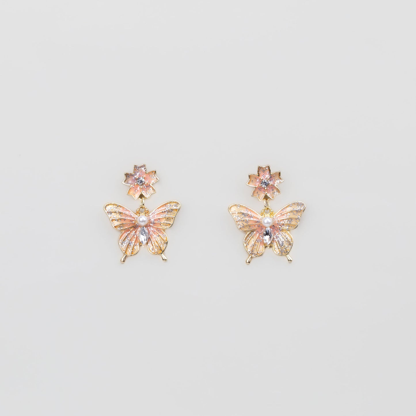 Cercei eleganți fluture efervescent cu efect sclipitor