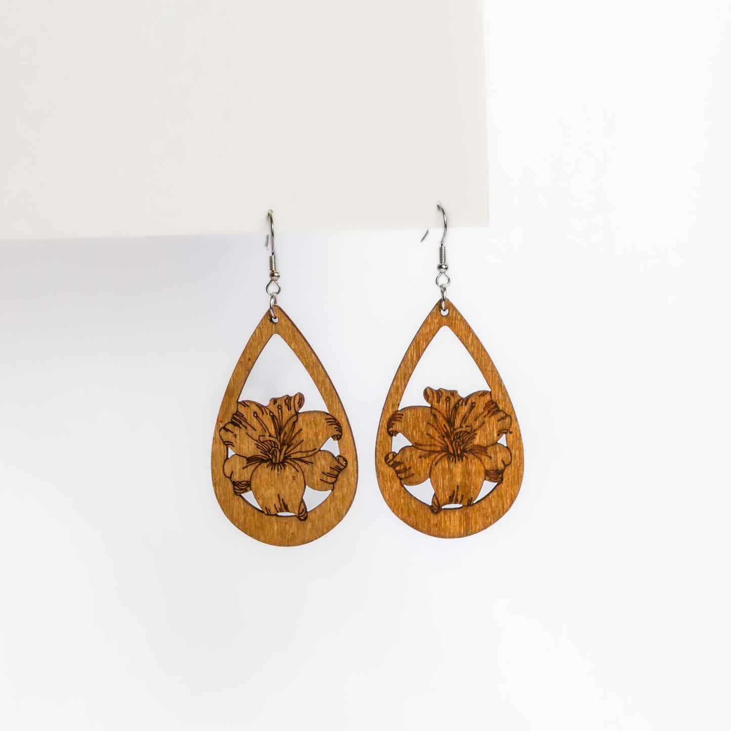 Cercei floral drop ușori din lemn - Maro