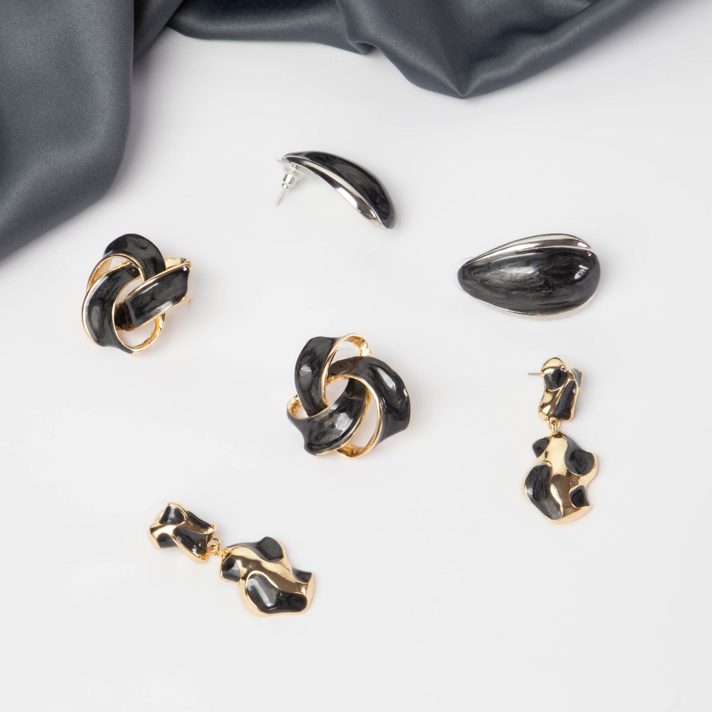 Cercei glossy diva mix, set 3 - Negru
