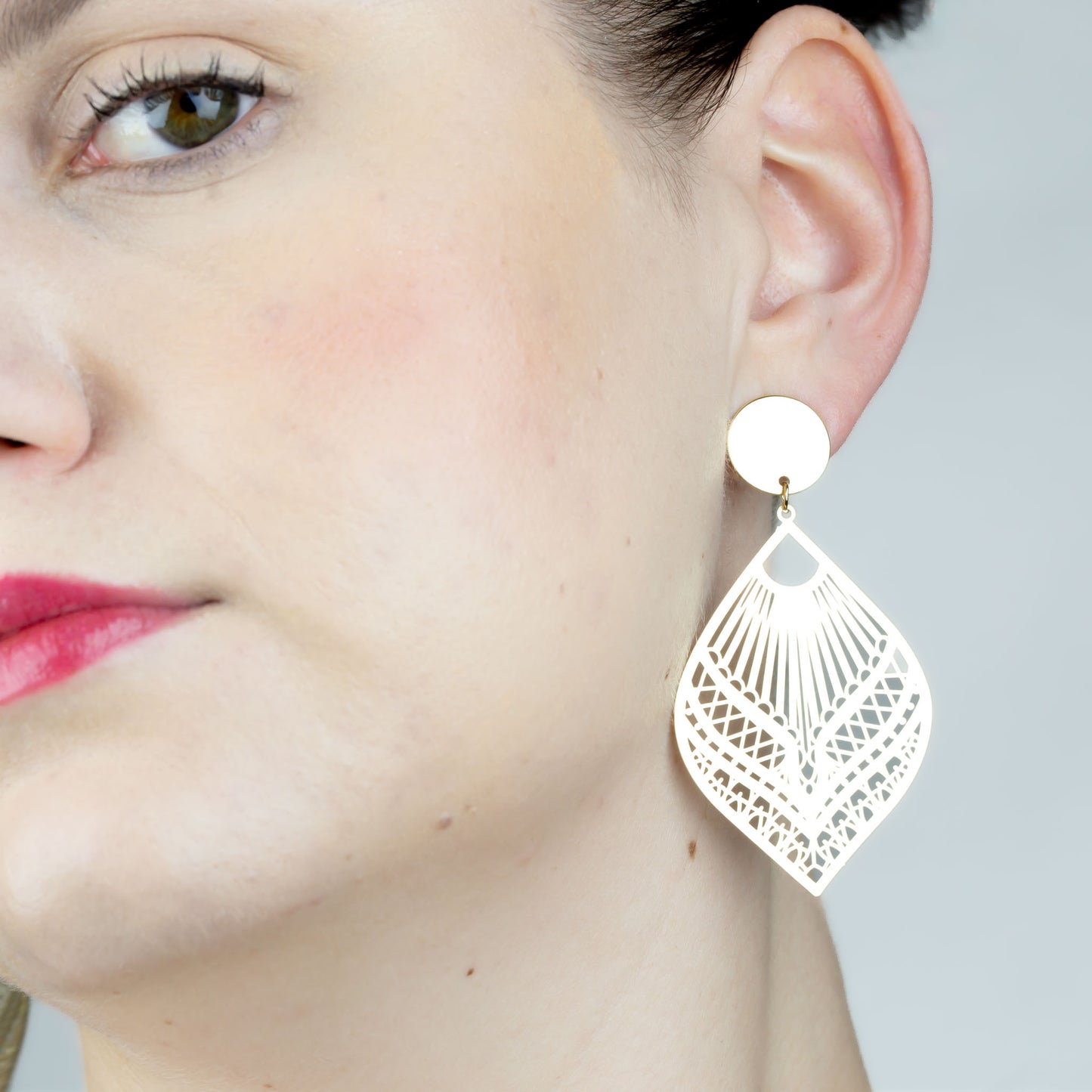 Cercei lacrima soarelui, ușori și delicați - Auriu