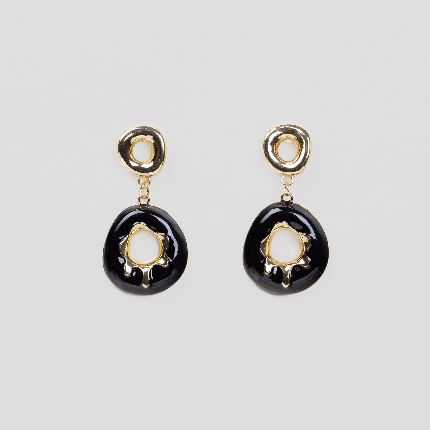 Cercei liquid dreams cu accent negru