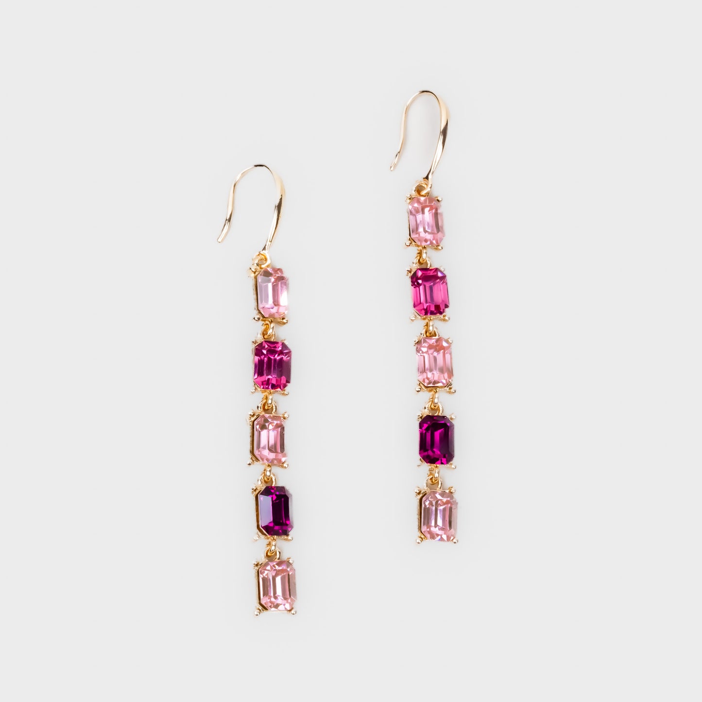 Cercei lungi eleganți pe lanț cu pietre colorate - Roz, Auriu