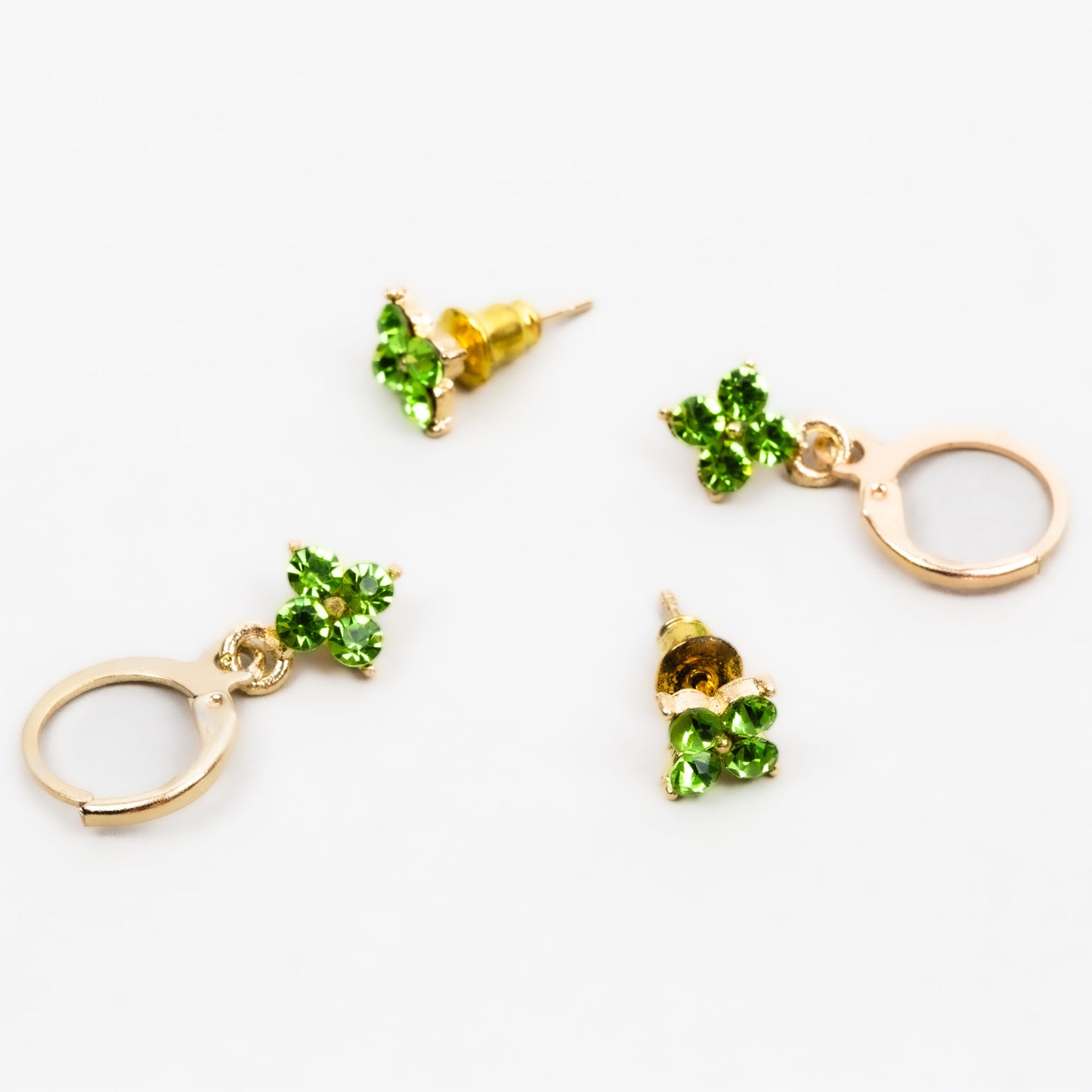Cercei mici cu pietre strălucitoare delicate, set 2 perechi - Verde
