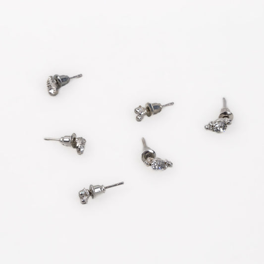 Cercei mici discreți cu formă de lacrimă, amuletă și pietre, set 3 perechi - Argintiu