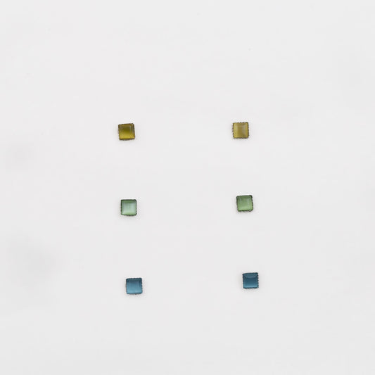 Cercei mici discreți cu pietre sidefate multicolor, set 3 perechi - Rebel Mix