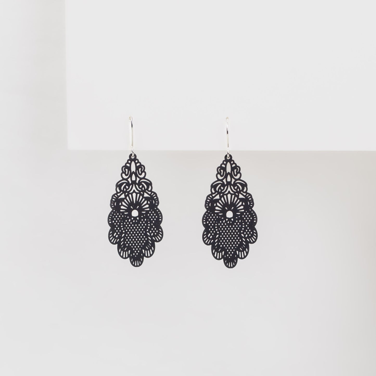 Cercei oriental vibes ușori și delicați - Negru