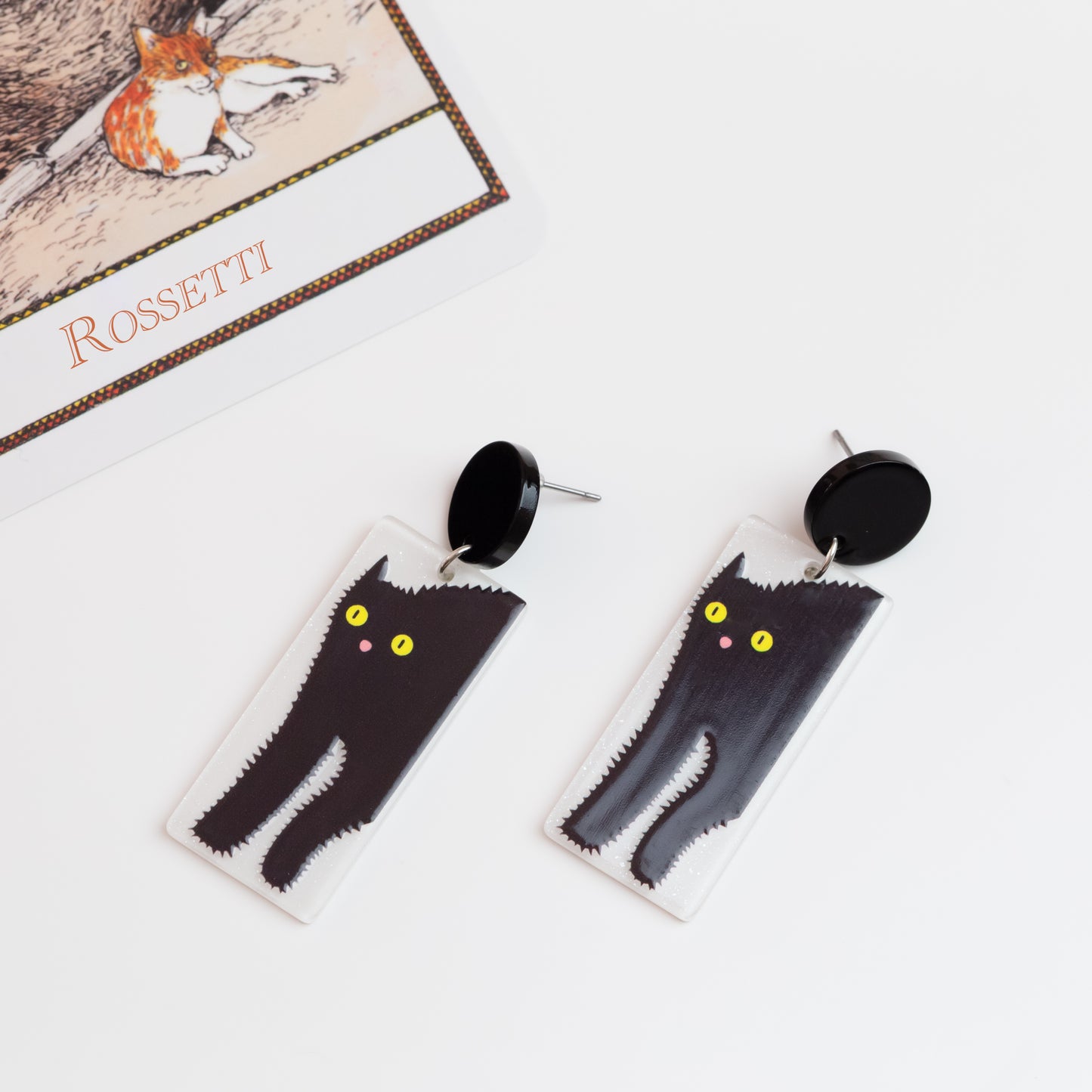 Cercei pisică terifiată de ceva, ușori și comozi