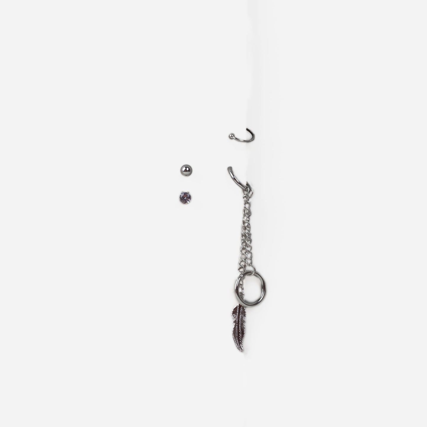 Cercei și ornament de ureche cu lanțuri și pandantiv, set 4 buc - Argintiu urban