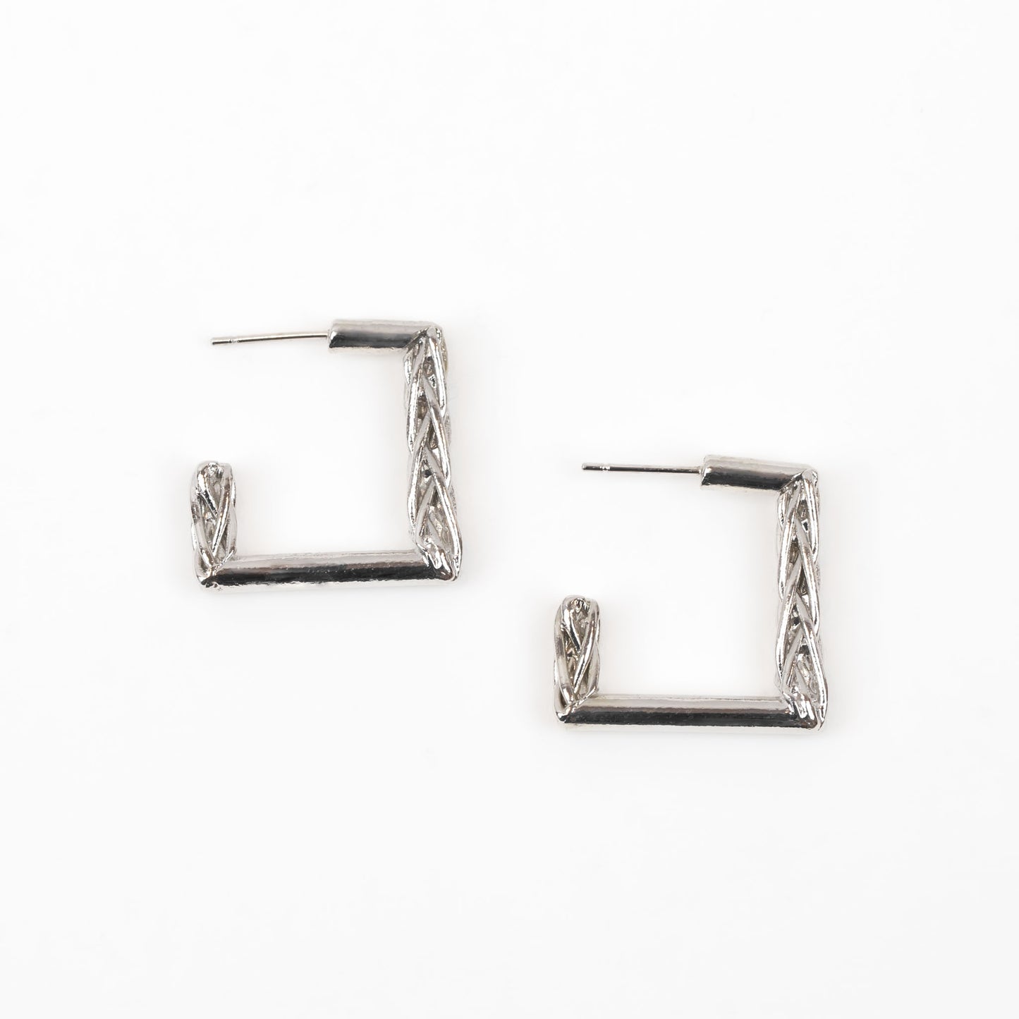 Cercei verigă pătrați cu textură sculptată - Argintiu infinit