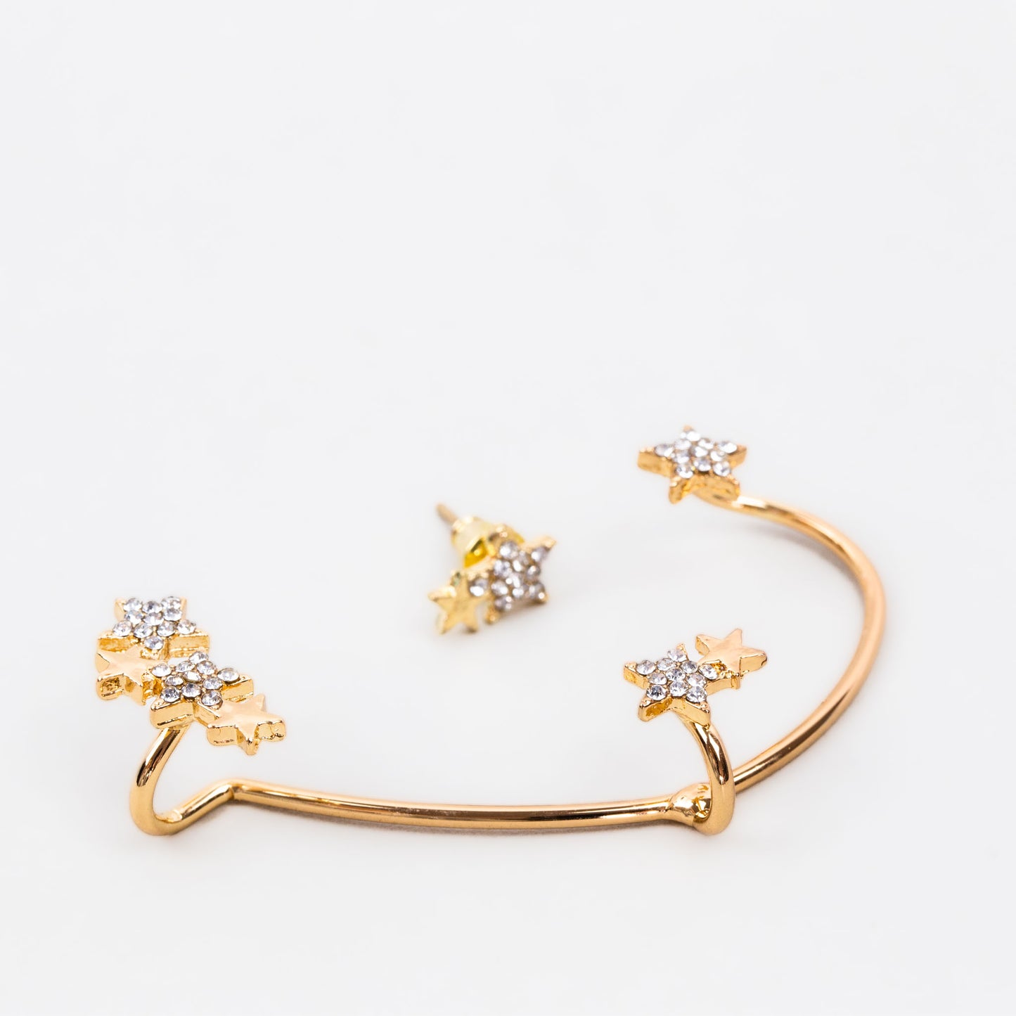 Cercel ear cuff cu ornamente în formă de stea, set 2 buc - Auriu cosmic