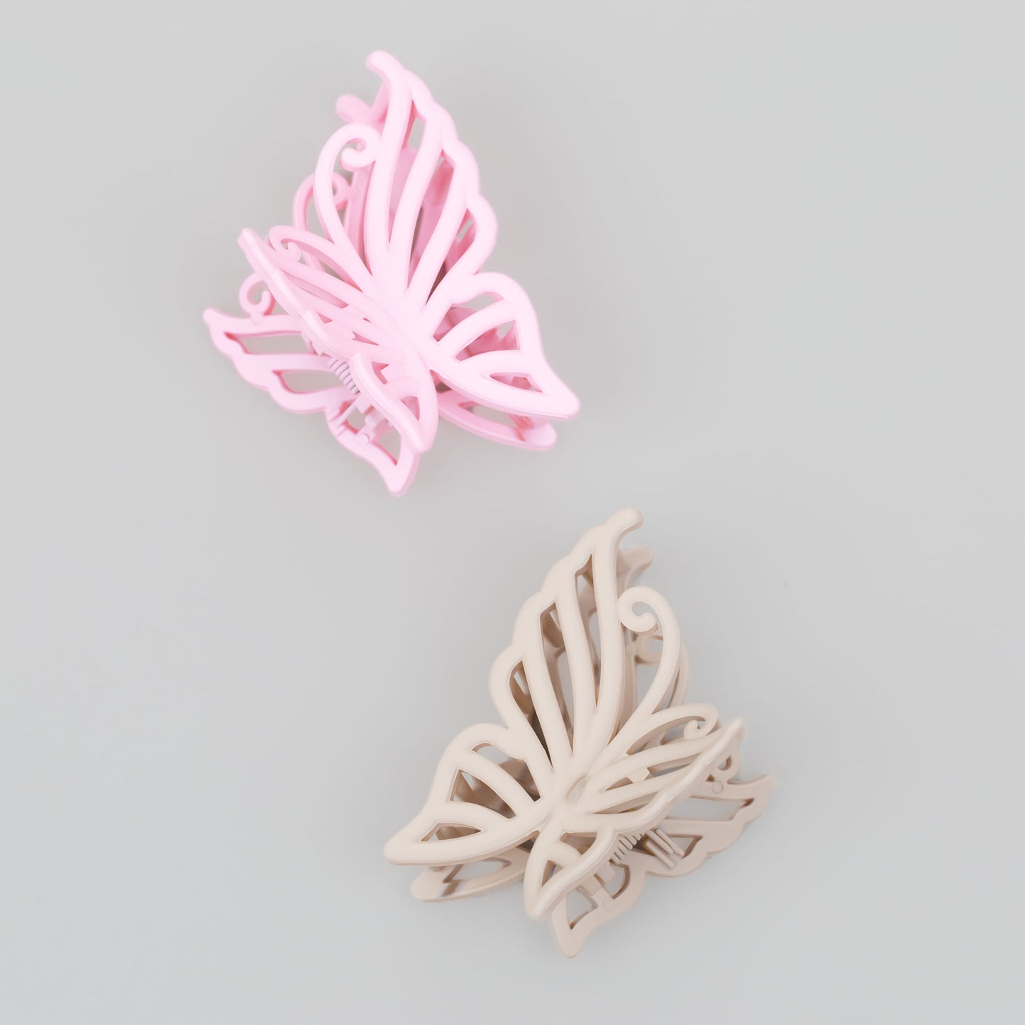 Clame de păr medii în formă de fluture cu textură de silicon, set 2 buc - Roz, Bej