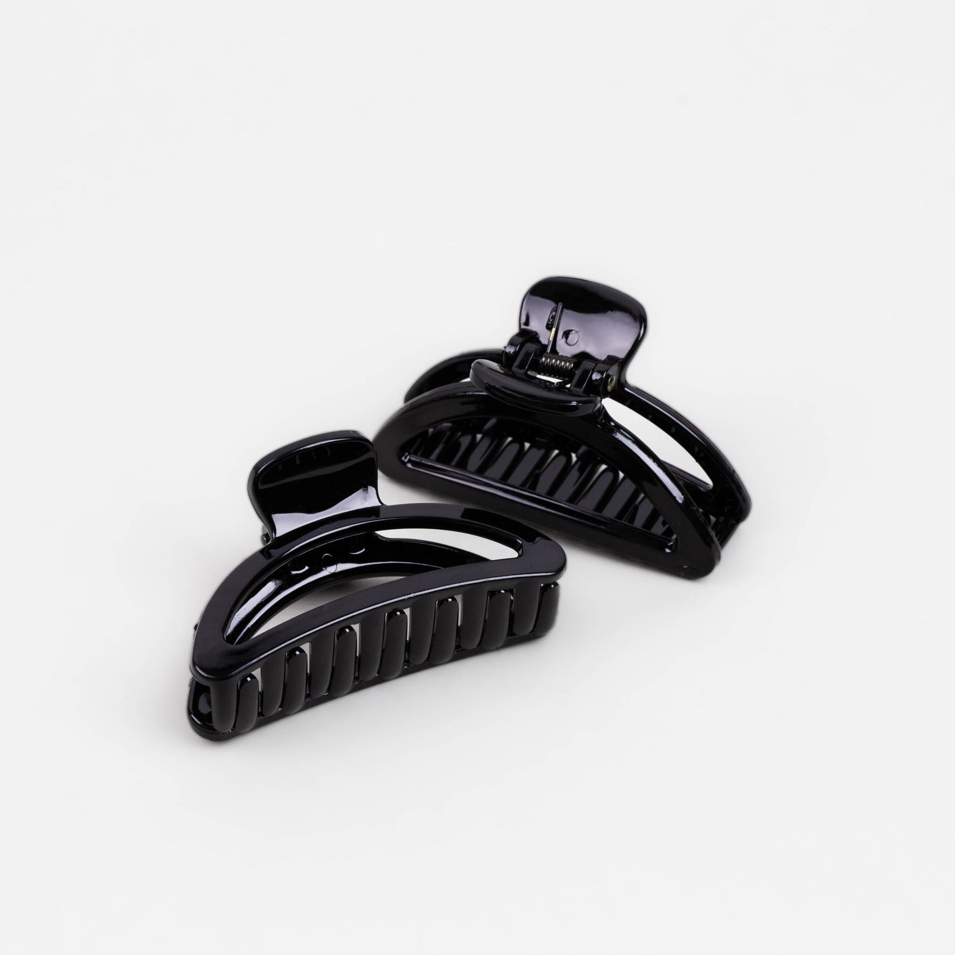 Clame de păr medii în stil minimal cu textură fină lucioasă, set 2 buc - Negru