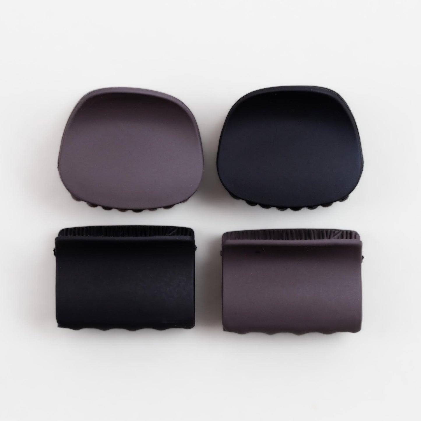 Clame de păr mici cu forme geometrice și textură de silicon, set 4 buc - Night Mix