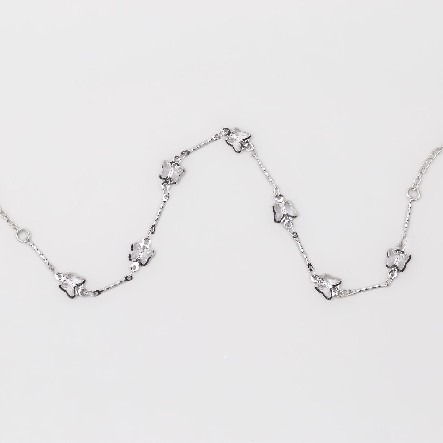 Colier cu lănțișor și fluturi delicați cu pietre mici - Argintiu