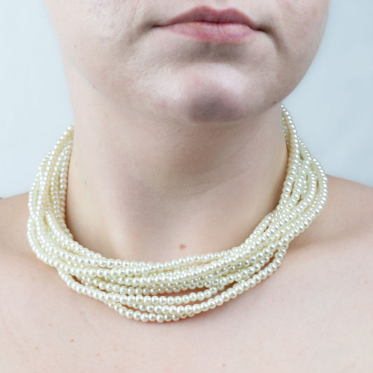 Colier cu perle mici la baza gâtului, 10 straturi - Alb