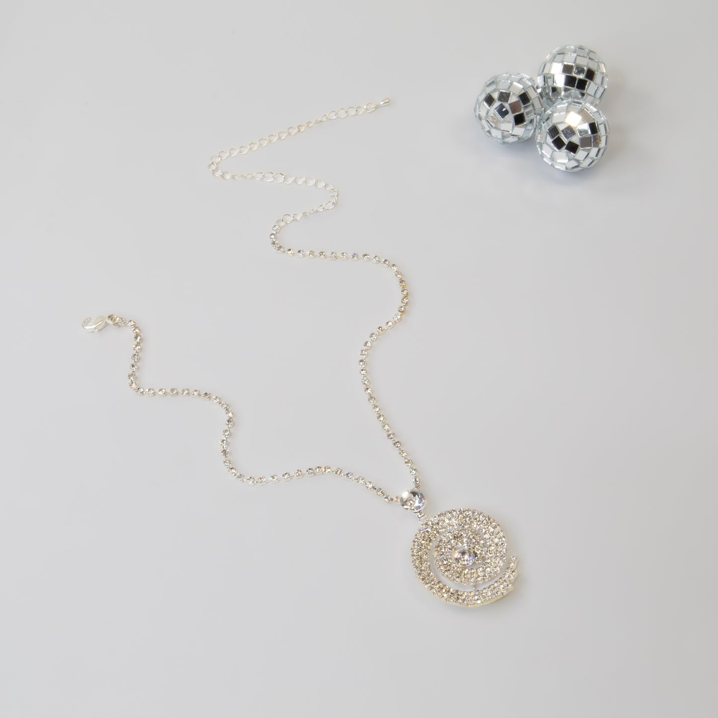 Colier elegant cu pietre rafinate - Eternal Spiral