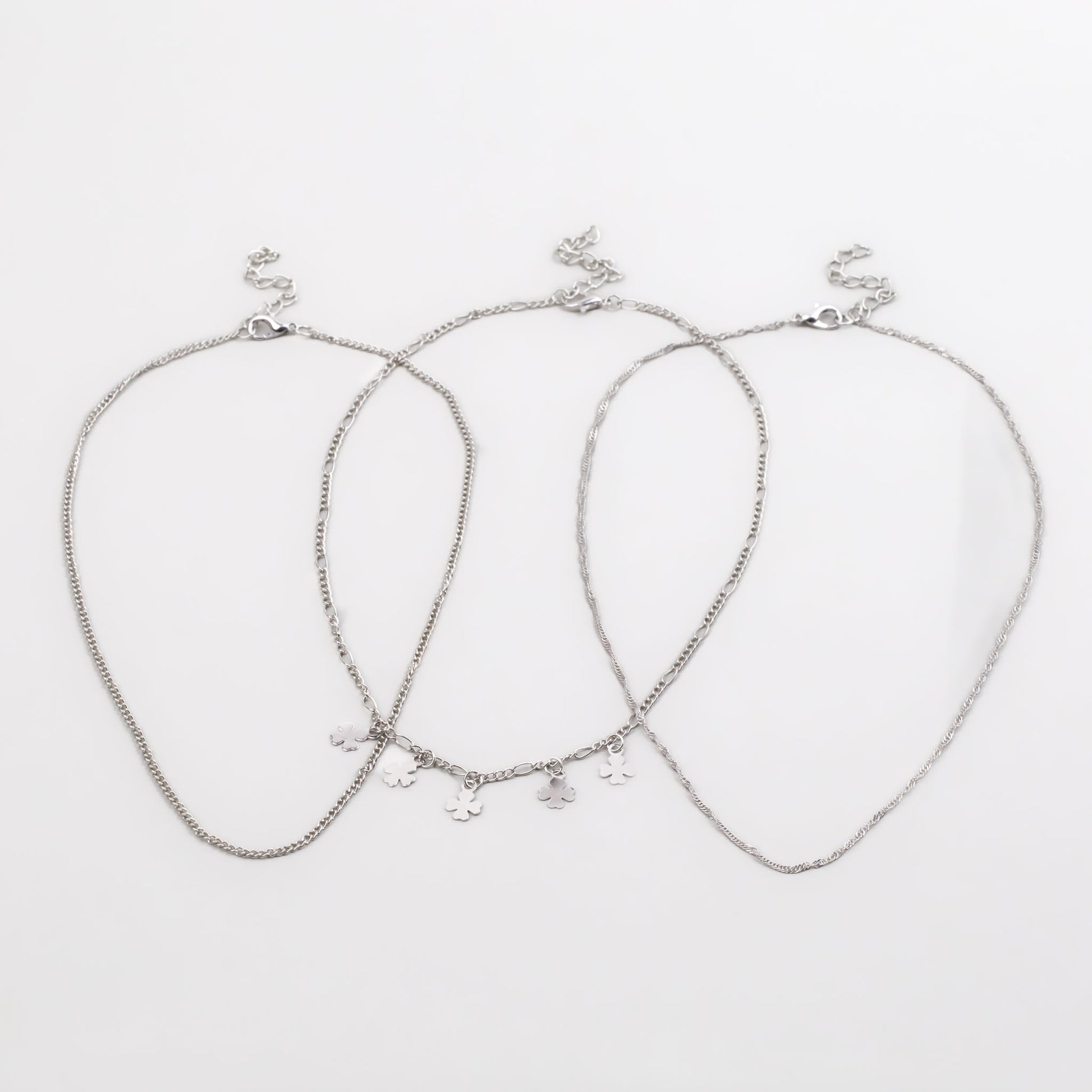 Coliere cu lănțișor și pandantive în formă de trifoi cu 4 foi, set 3 buc - Argintiu