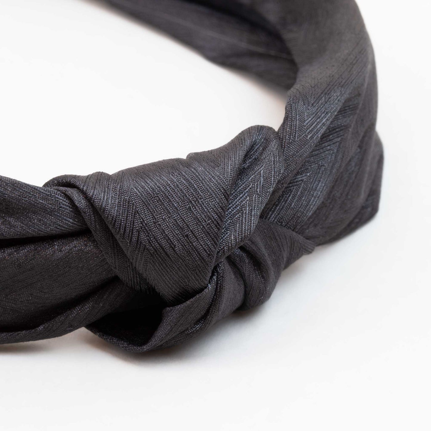 Cordelută de păr lată cu nod și material textil cu dungi fine - Negru
