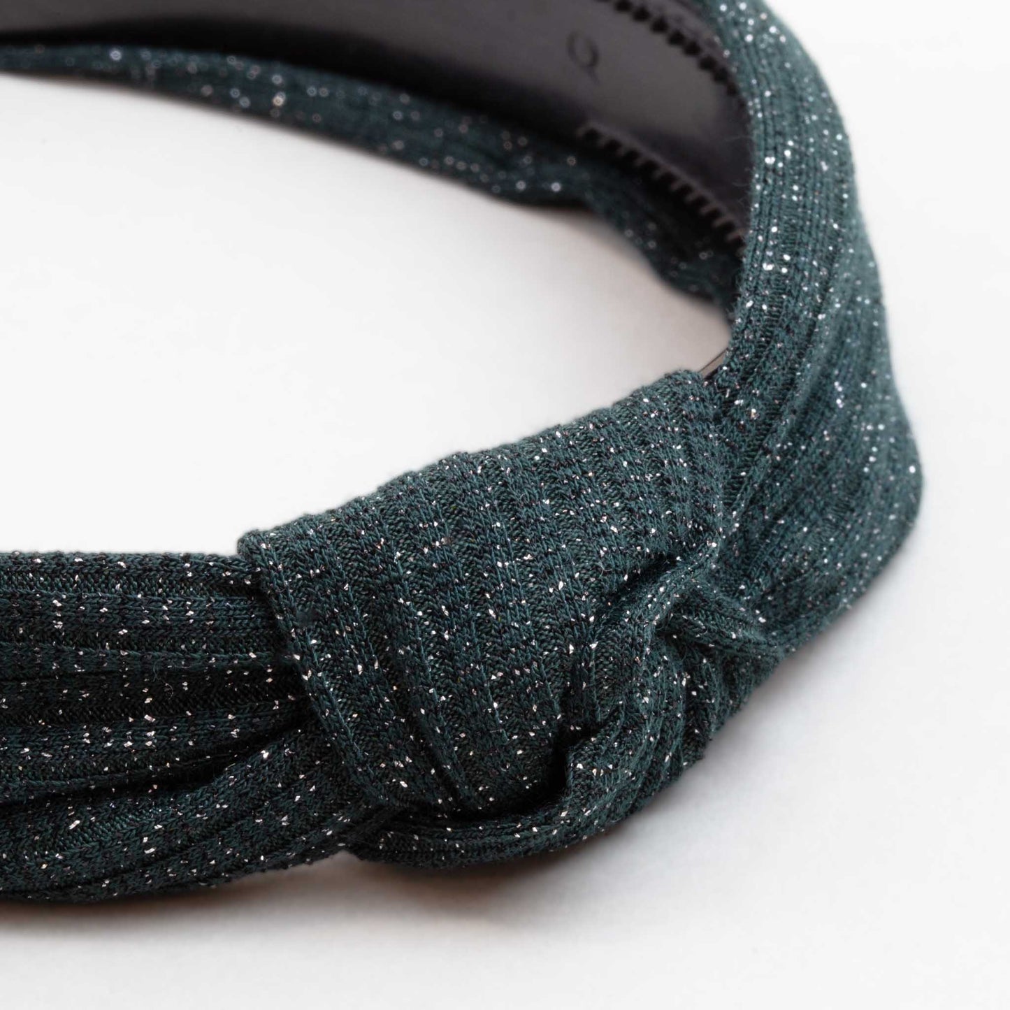 Cordelută de păr lată cu nod și material textil cu stiații și sclipici - Verde