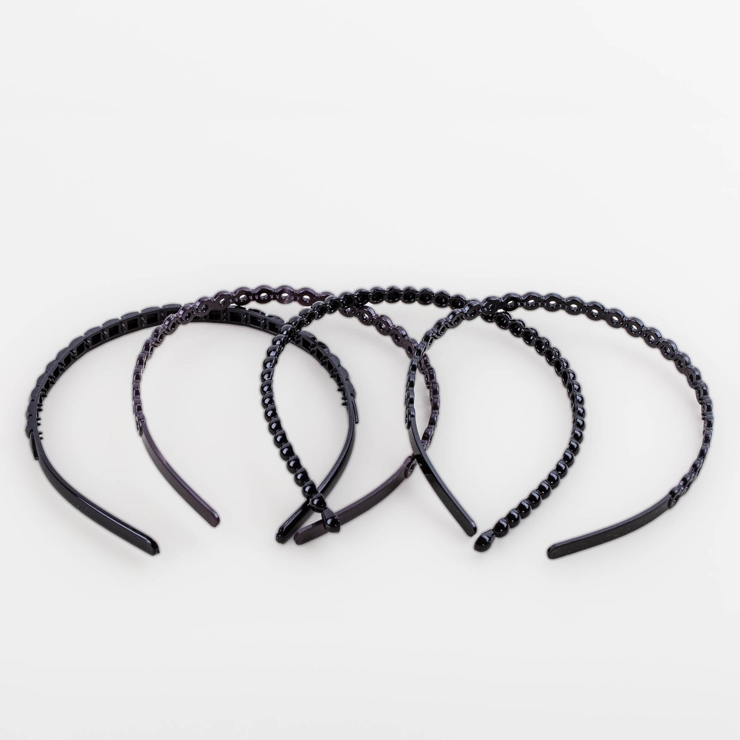 Cordeluțe de păr subțiri cu forme diverse și textură lucioasă, set 4 buc - Negru