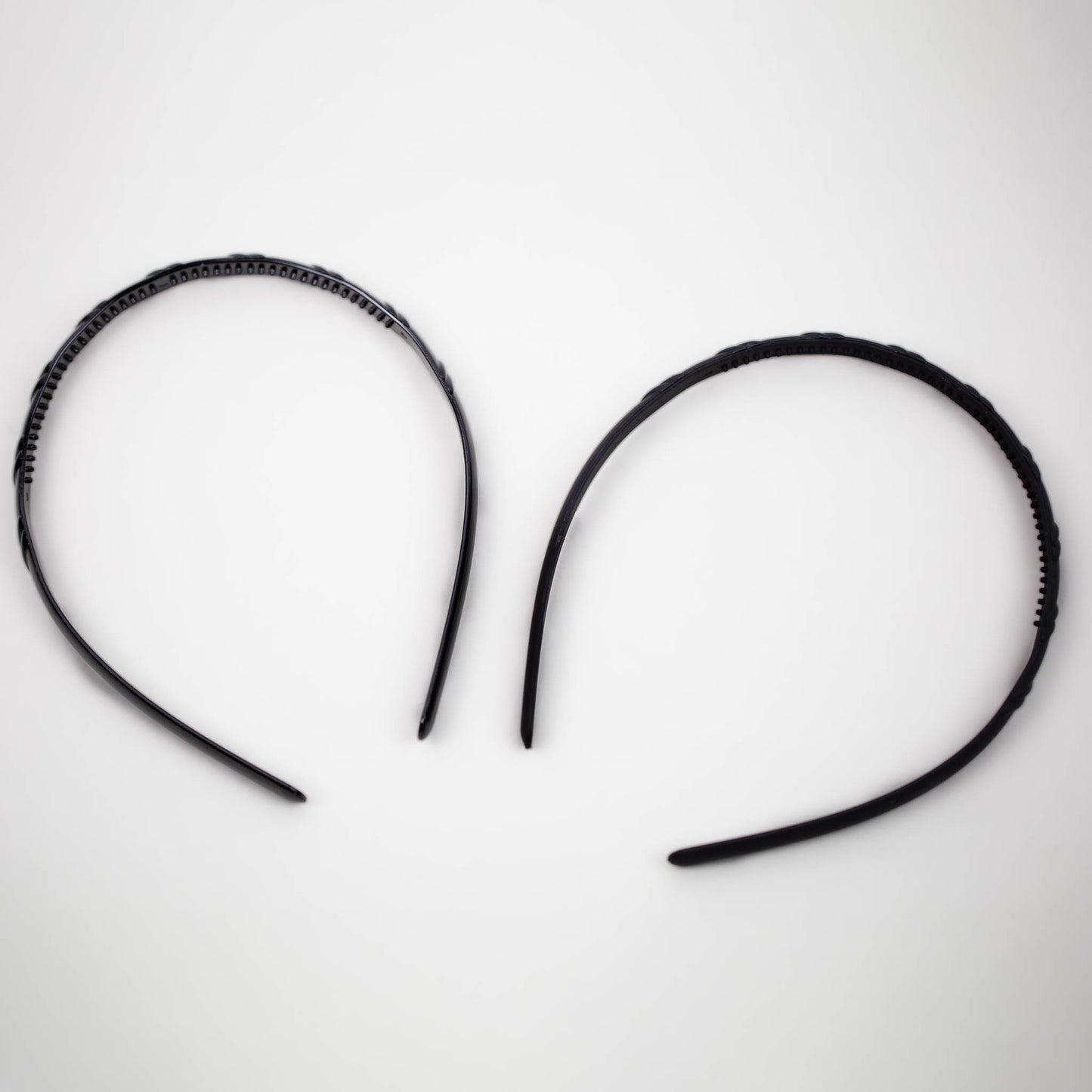Cordeluțe de păr subțiri cu forme simetrice, texturi mixte, set 2 buc - Negru