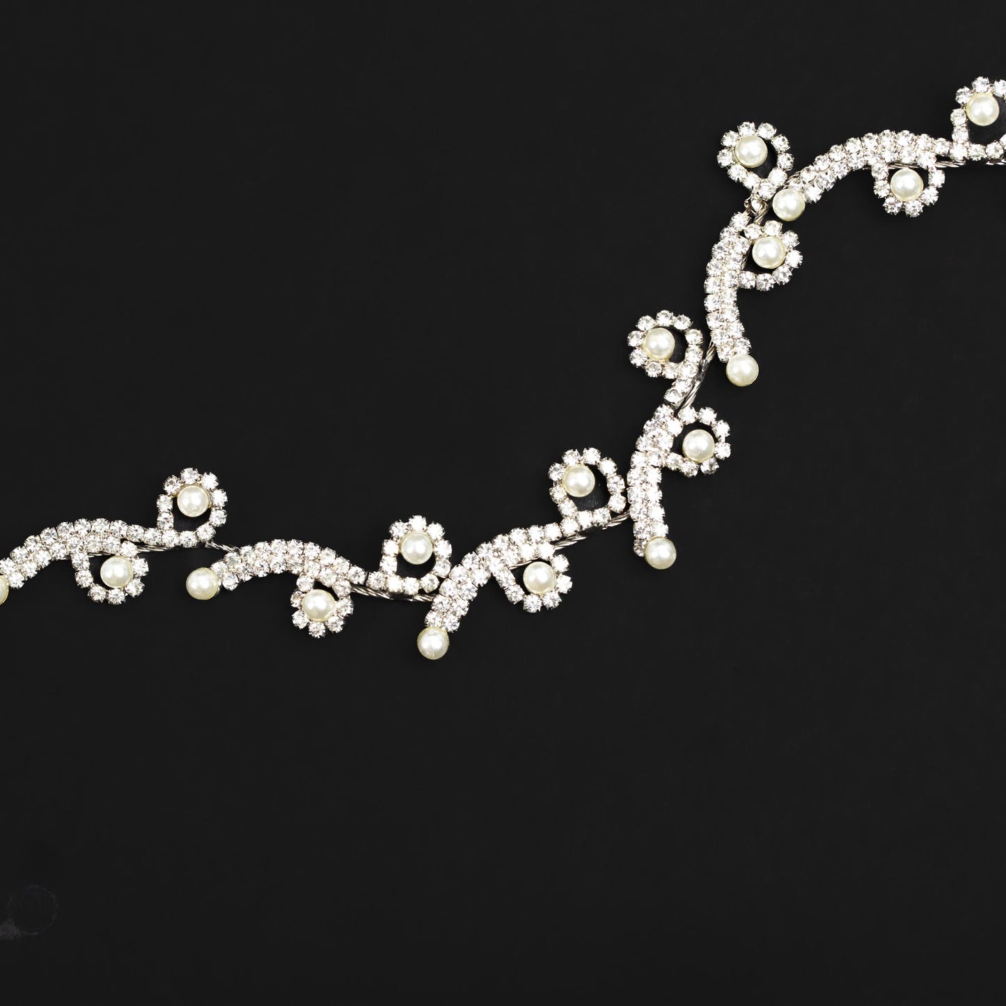 Diademă elegantă maleabilă cu strasuri, perle - Argintiu