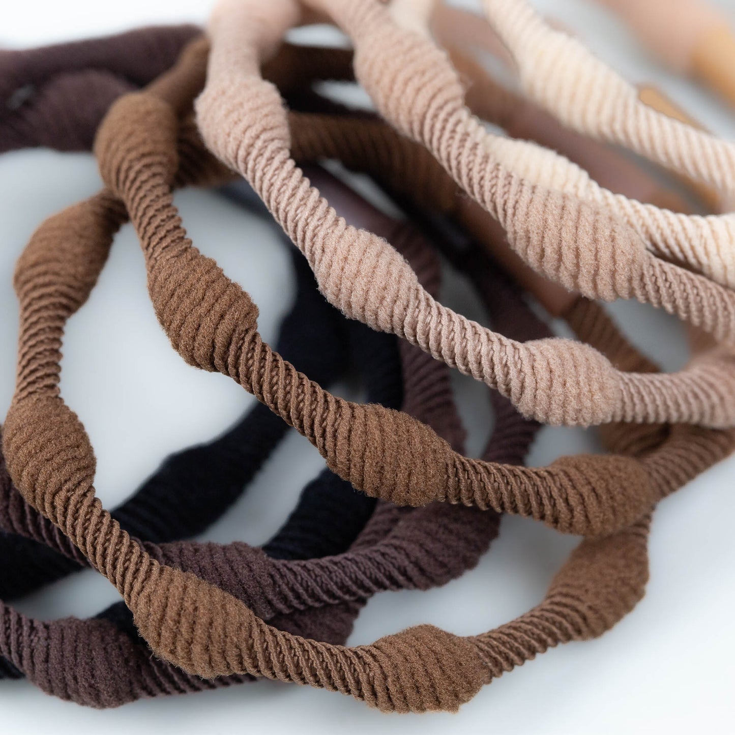 Elastice de păr cu ondulații spiralate, grosime 0,5 cm, set 10 buc - Basic Mix