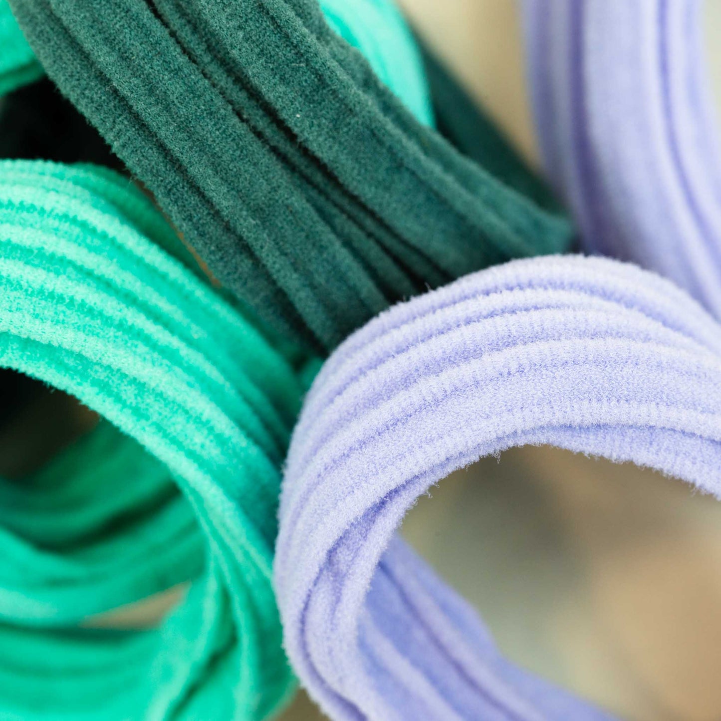 Elastice de păr rezistente cu striații, grosime 1,5 cm, set 6 buc - French Mix