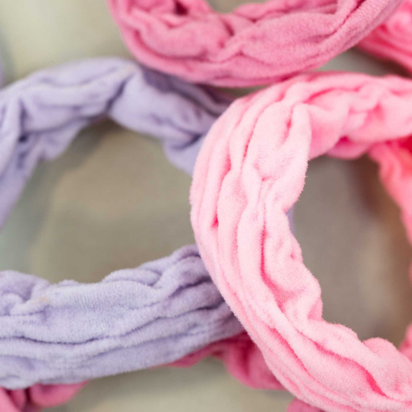 Elastice de păr rezistente cu textură încrețită, grosime 1,5 cm, set 6 buc - Lavander Mix