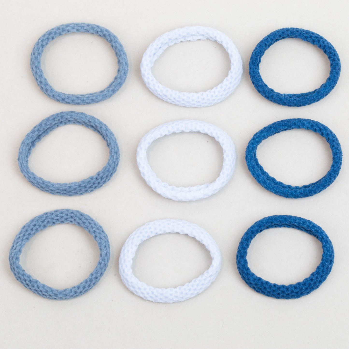 Elastice de păr simple cu textură împletită, grosime 0,7 cm, set 9 buc - Albastru Mix