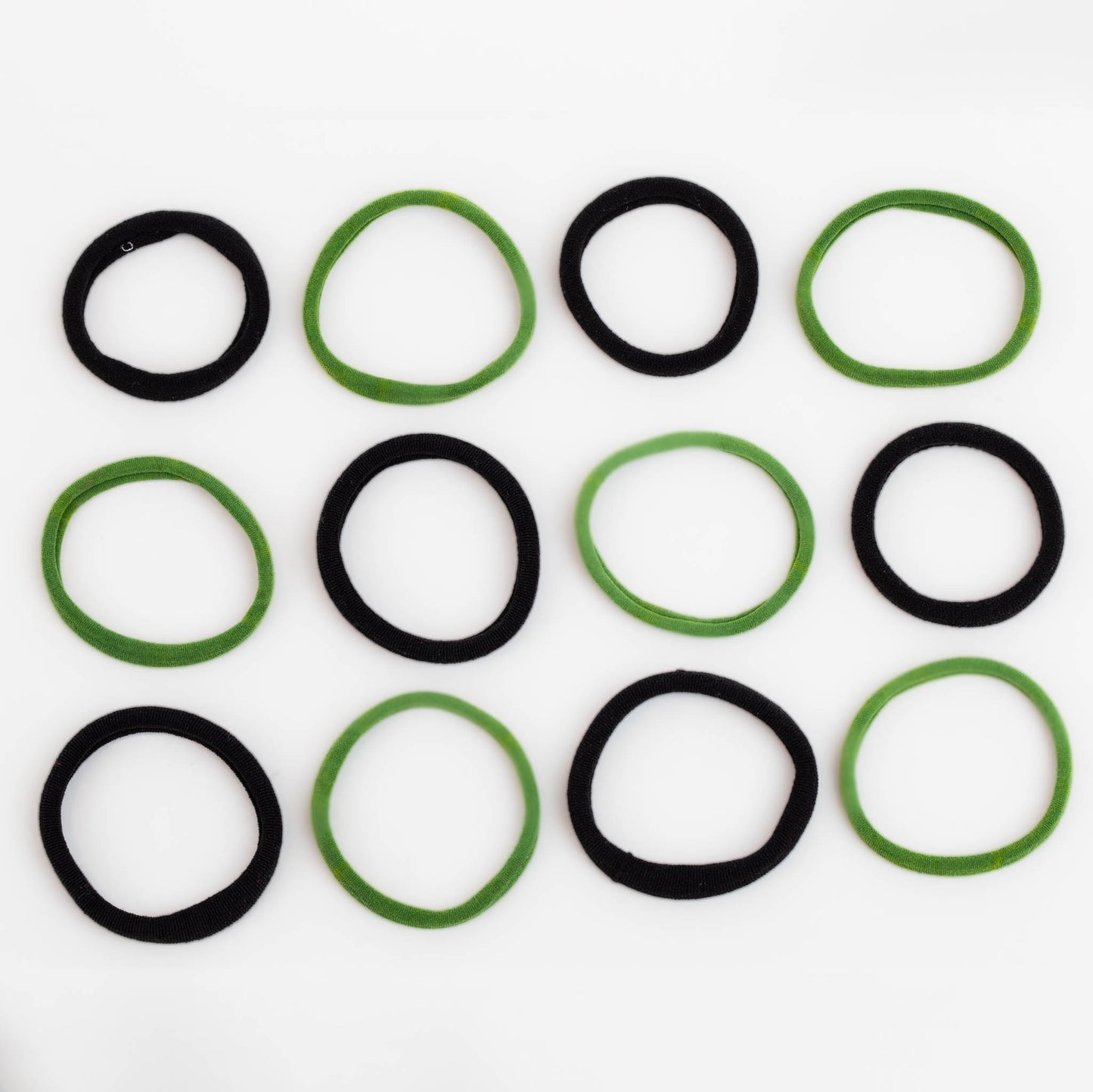 Elastice de păr simple și comode, grosime 0,6 + 0,8 cm, set 12 buc - Verde, Negru