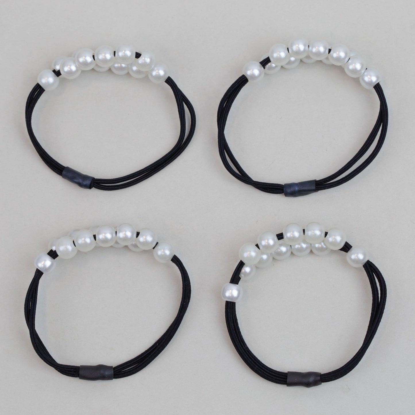 Elastice de păr subțiri cu perle, grosime 0,5 + 0,8 cm, set 4 buc - Negru, Alb