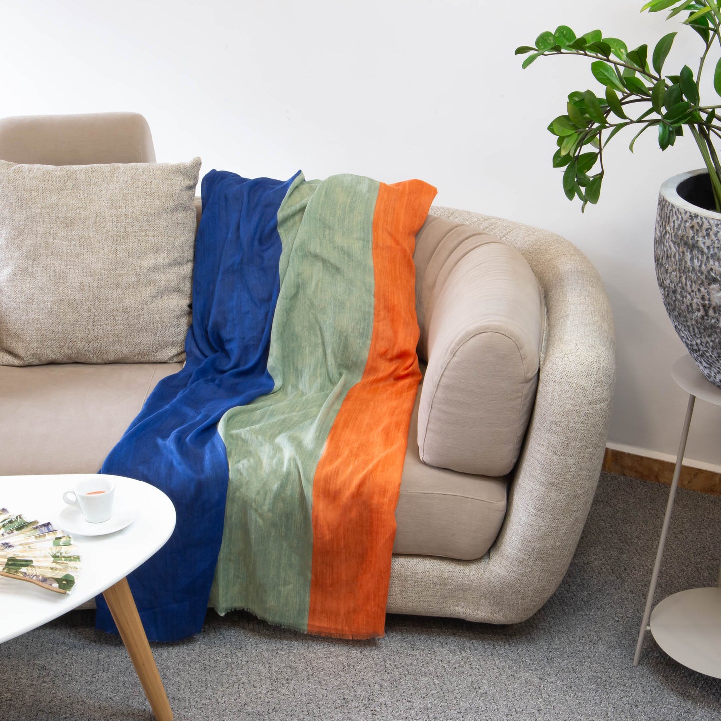 Eșarfă comodă cu imprimeu sagat, 175 x 90 cm