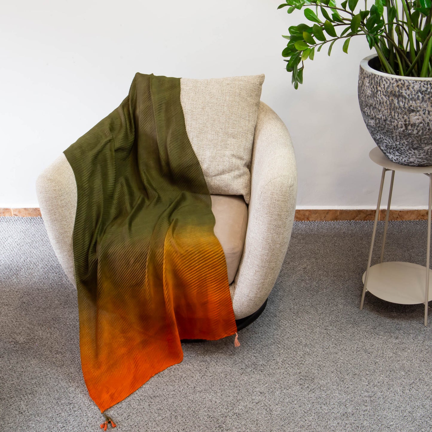 Eșarfă comodă și aerată cu degrade multicolor, 205 x 70 cm - Tonuri Pământii