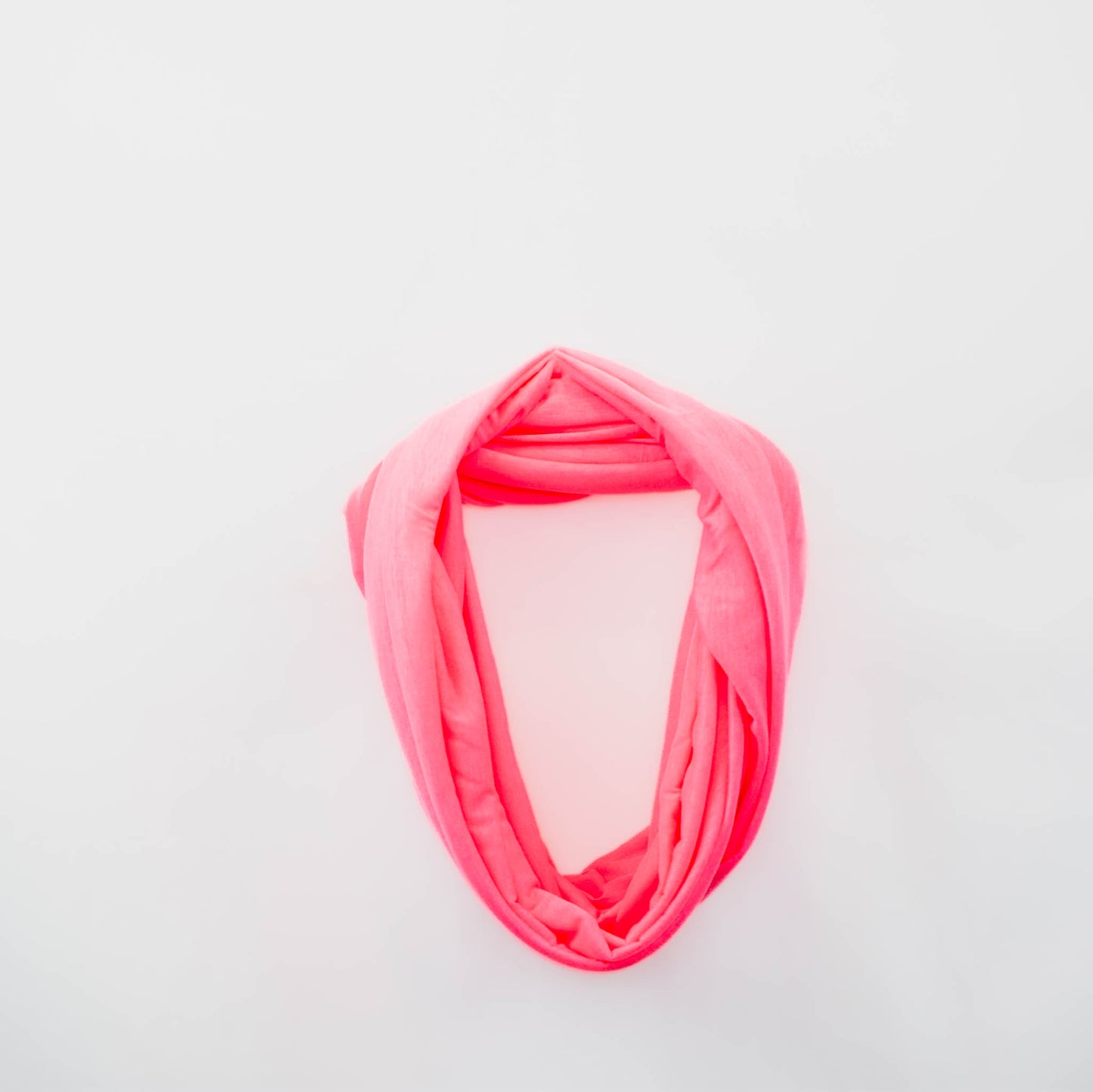 Eșarfă damă rotundă, colecția sweet life, 75 x 85 cm - Roz Neon