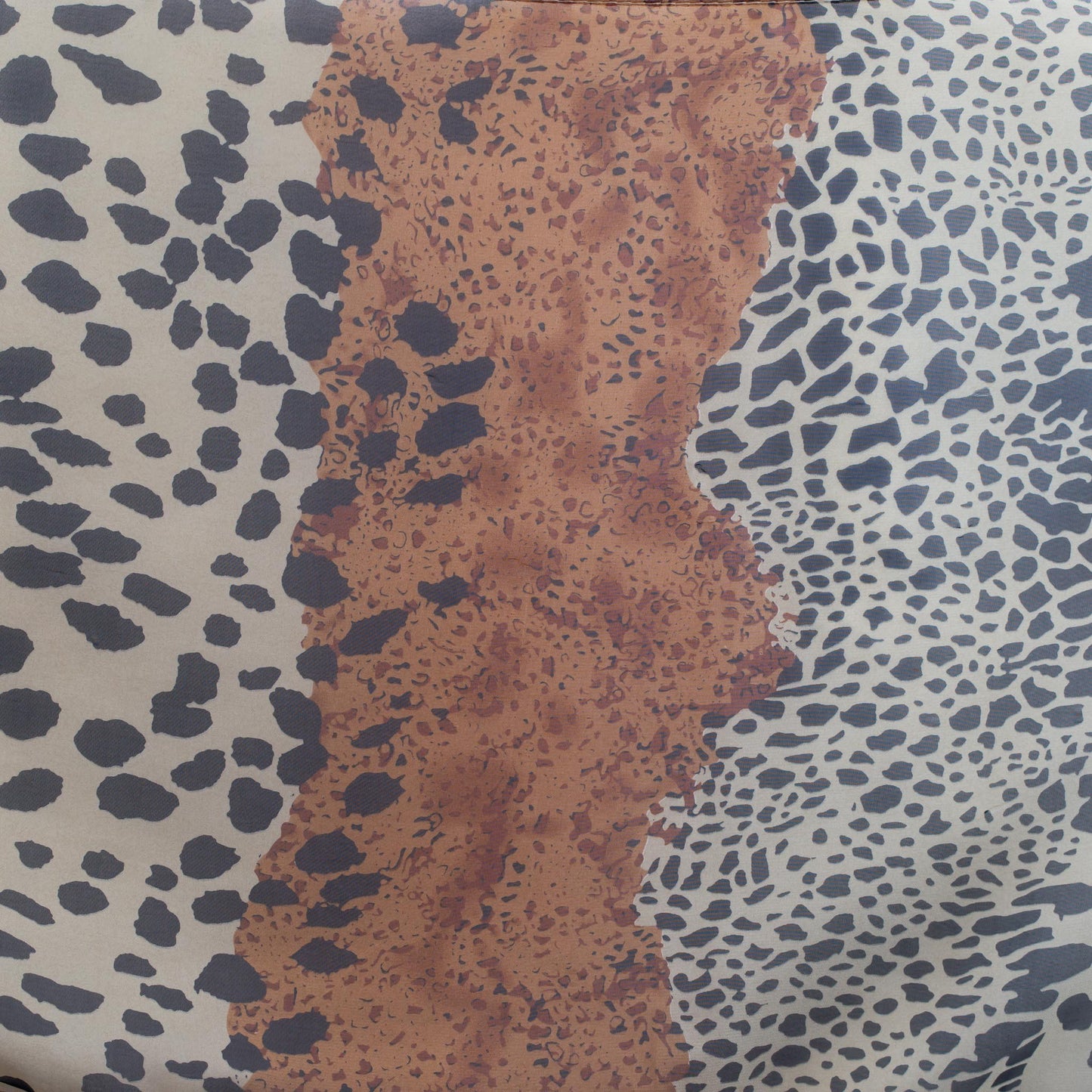 Eșarfă fină cu efect de mătase, imprimeu animal print Wilma, 150 x 45 cm