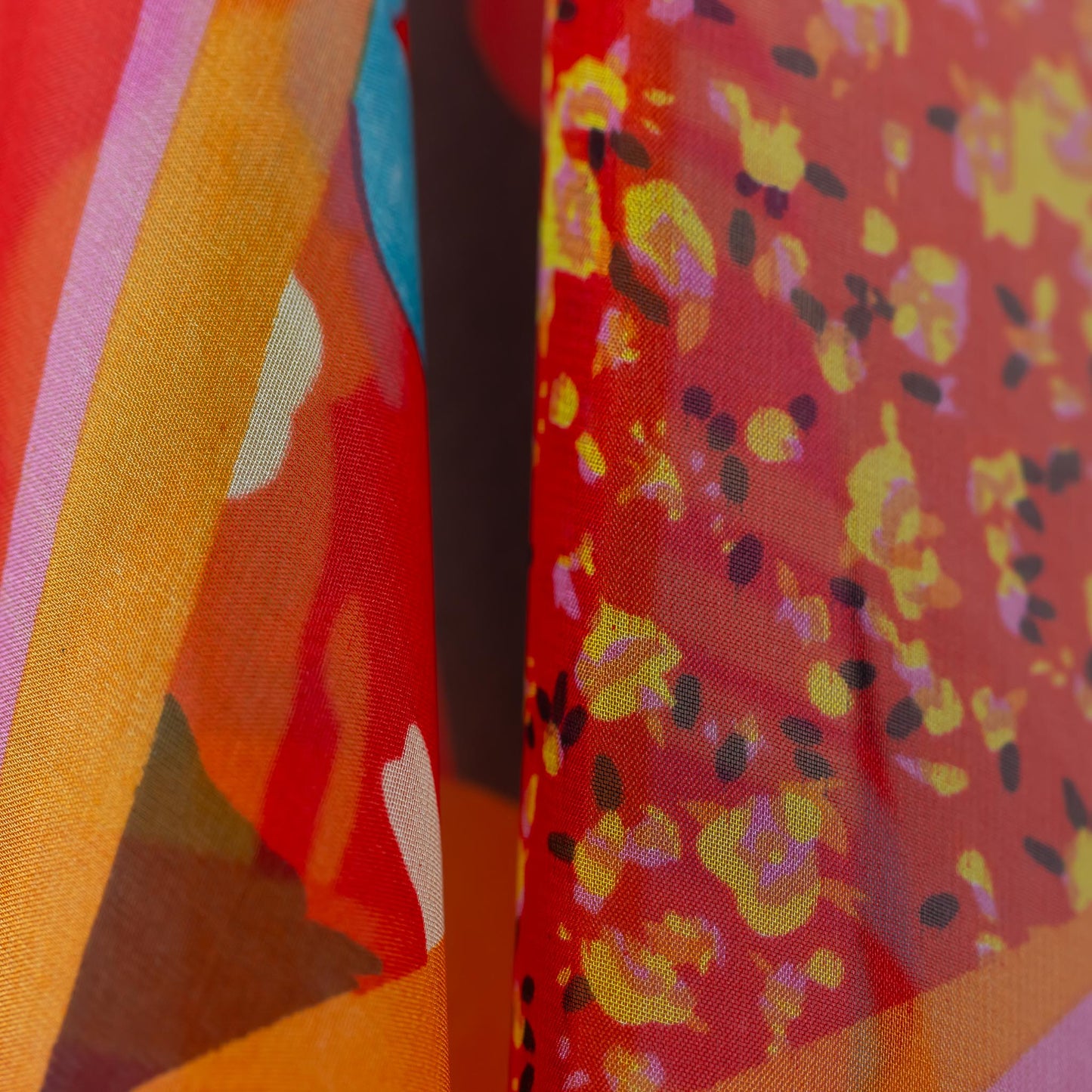 Eșarfă fină cu efect de mătase, imprimeu cu forme abstracte, 170 x 75 cm - Malaga Vibes