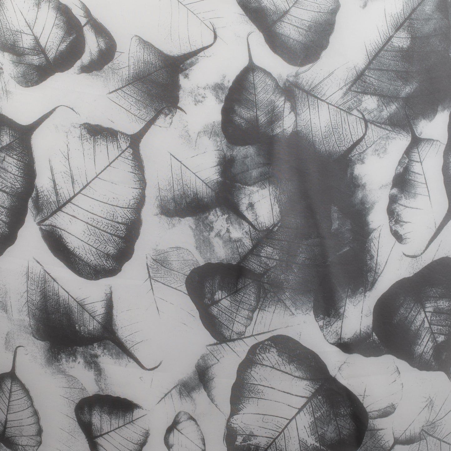 Eșarfă fină cu efect de mătase, imprimeu cu frunze mari, 160 x 45 cm - Negru