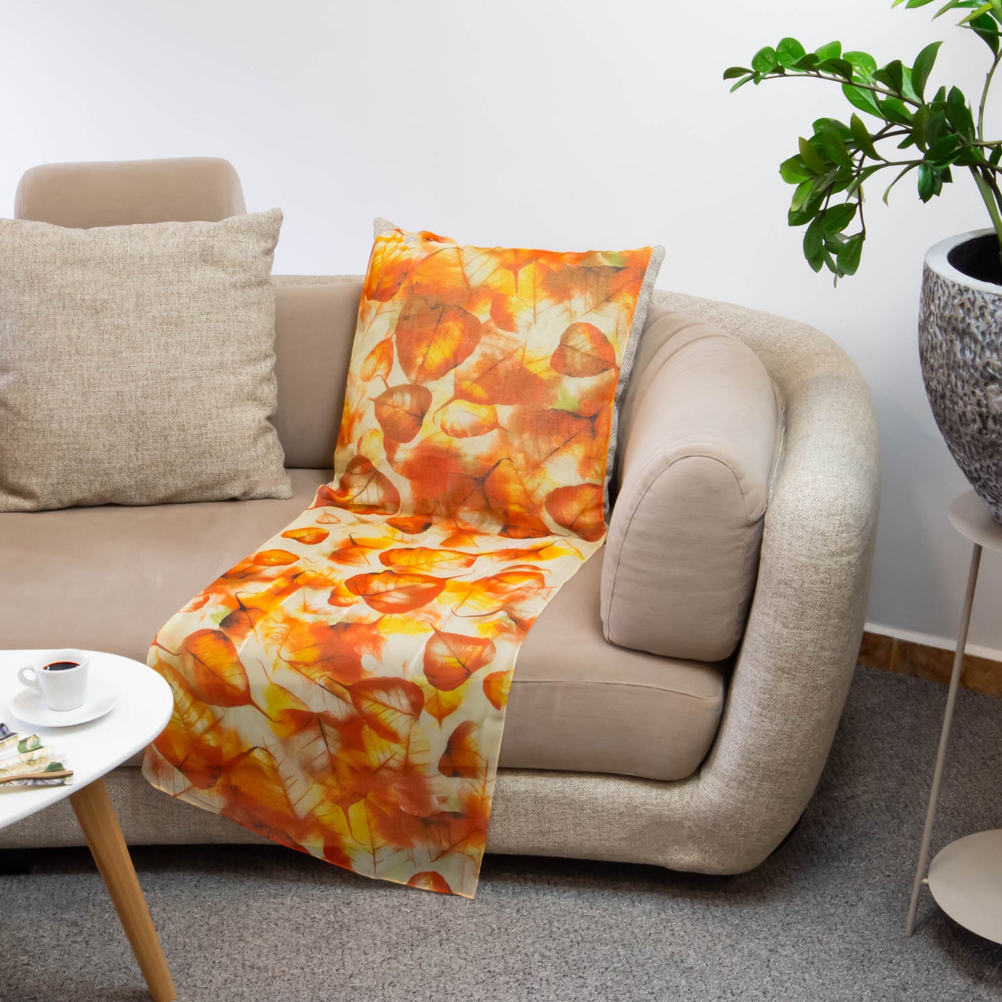 Eșarfă fină cu efect de mătase, imprimeu cu frunze mari, 160 x 45 cm - Portocaliu